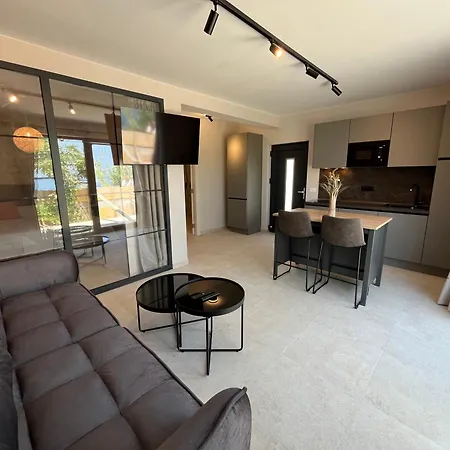 Apartment Loza Blue, Island *