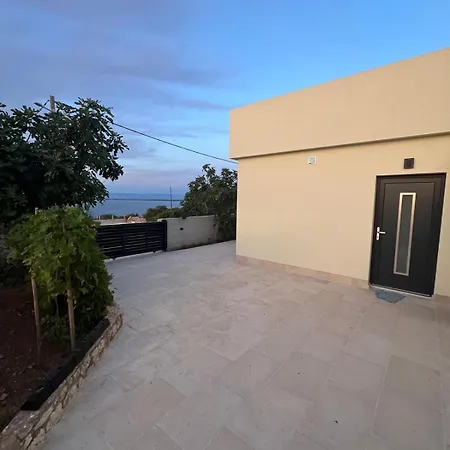 Loza Blue, Island Apartment Premuda
