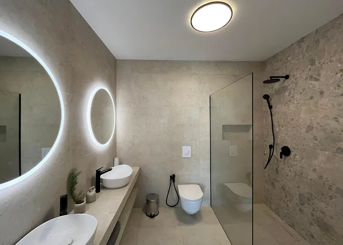 Loza Blue, Island Appartement